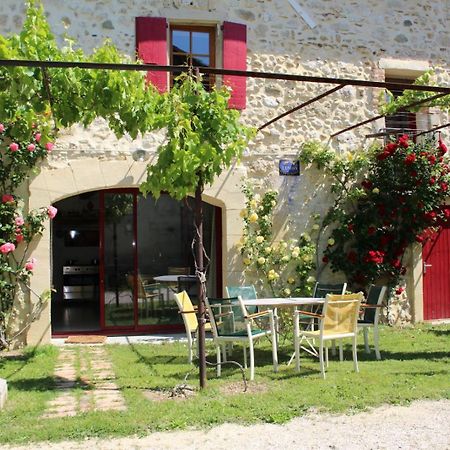 Vila Chez Germaine Les Granges-Gontardes Exteriér fotografie